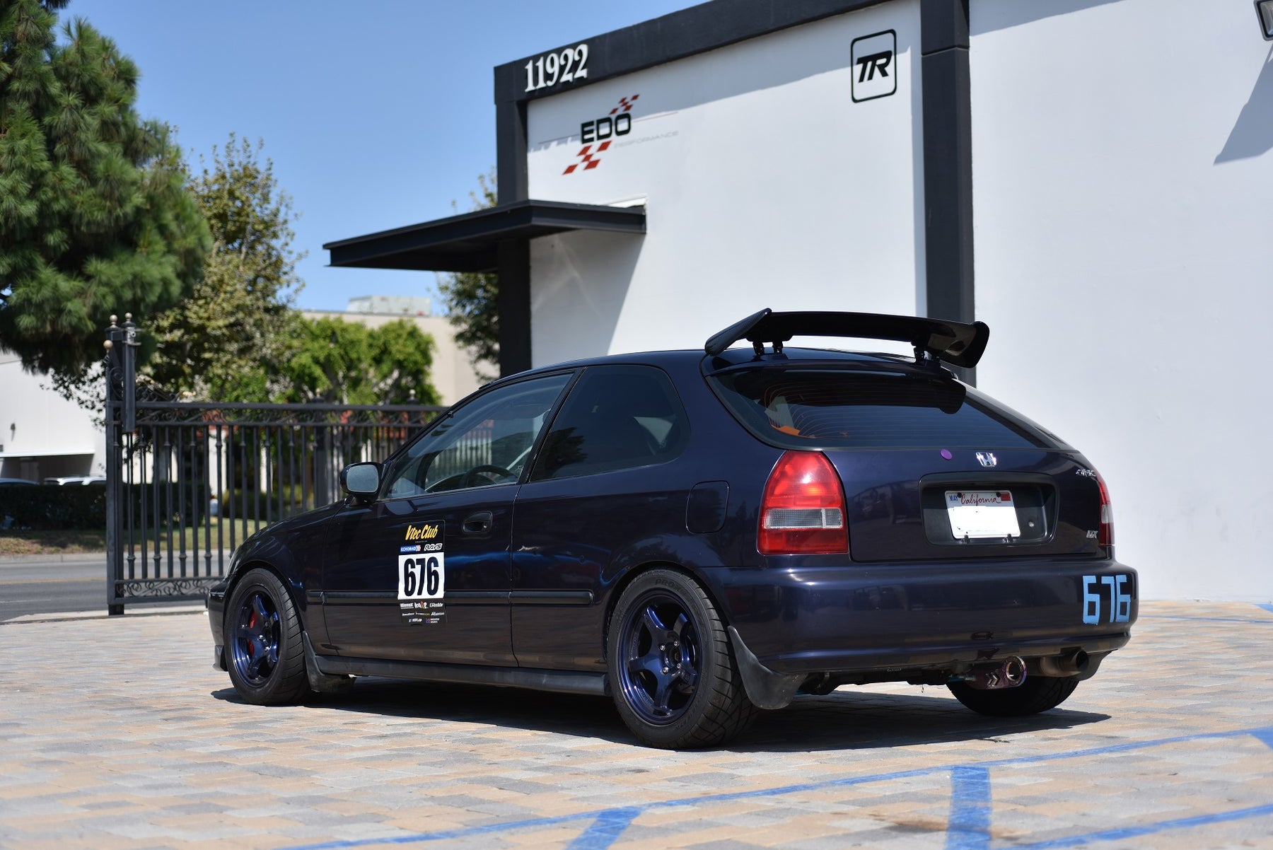 Track Use 1999 Honda Civic EK9 with Cusco Roll Cage and Cusco TR-R Coilover