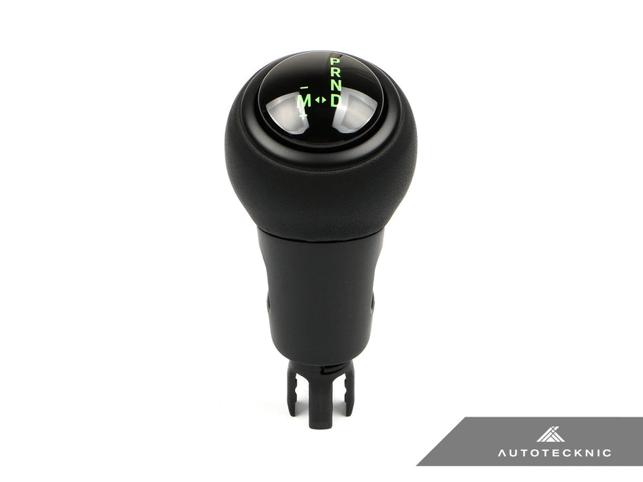 AutoTecknic GT4-Inspired Shift Knob - Porsche Macan (95B) 2015-2024