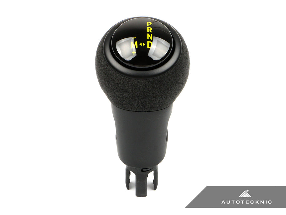 AutoTecknic GT4-Inspired Shift Knob - Porsche Macan (95B) 2015-2024