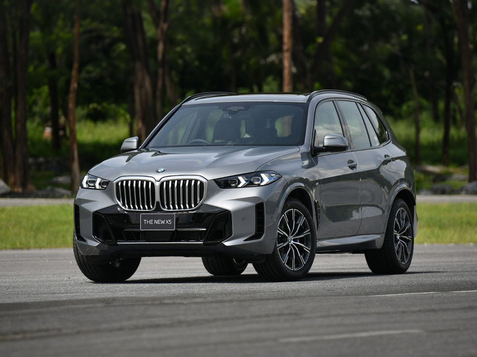 AutoTecknic Carbon Fiber Front Bumper Air Vent Set - G05 X5 M-Sport LCI