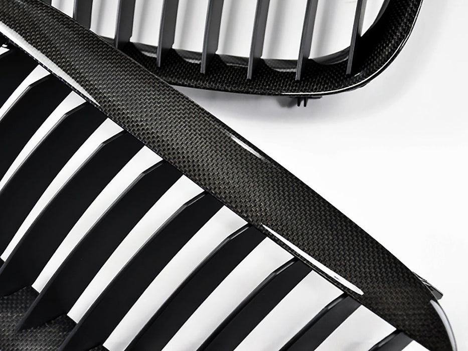 AutoTecknic Carbon Fiber Front Kidney Grille Pair - BMW E63 6 Series (2004-2010) / E64 6 Series (2005-2010) / E63 M6 (2006-2010) / E64 M6 (2007-2010)