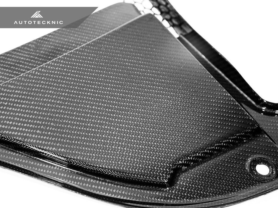 AutoTecknic Dry Carbon Engine Cowl Panel Trim Set - G09 XM